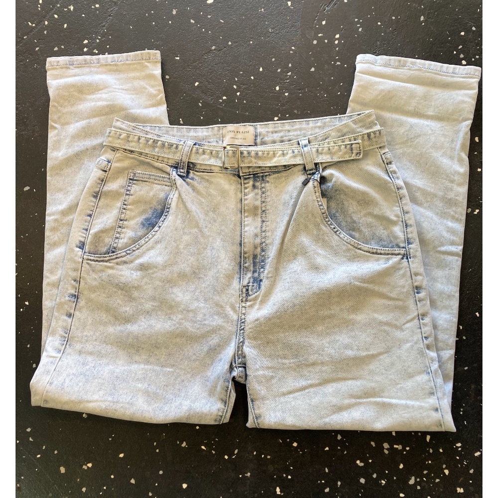 High Waisted Jeans